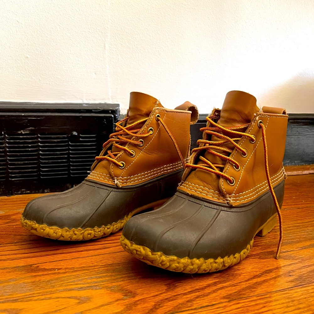 LL Bean Boots, 6” unlined, fits sz 8.5 women